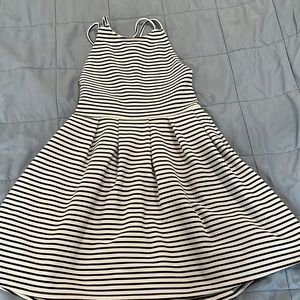 Women’s size M black white striped dress SO AUTHENTIC AMERICA HERITAGE